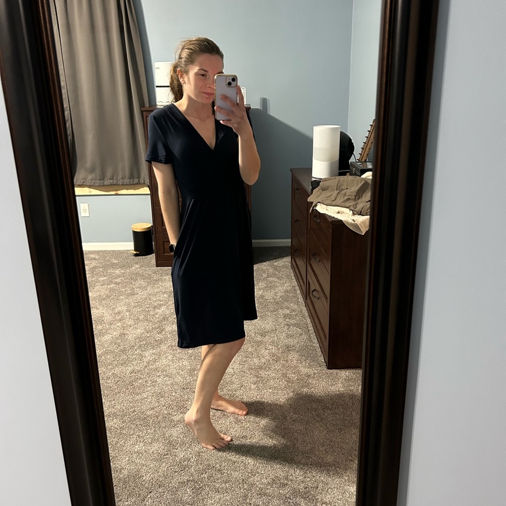 Elegant Navy Midi Dress